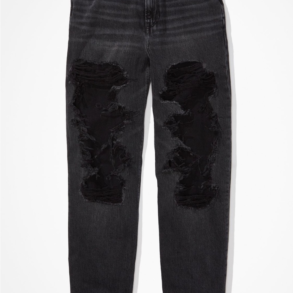 AE baggy mom jean destroyed